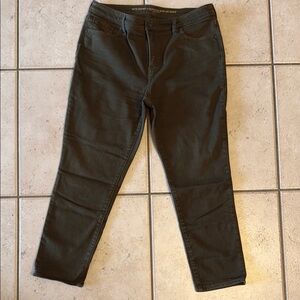3/$12 Chico's Olive Green Ankle Crop Jeans